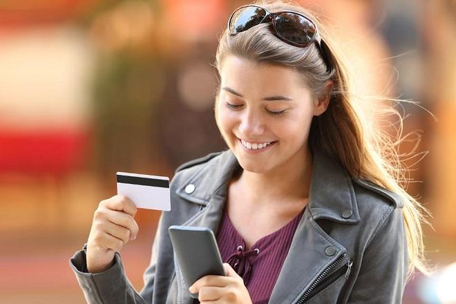 Оплата картой через мобильный приват24