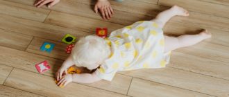Игрушки для самых маленьких: на что обратить внимание